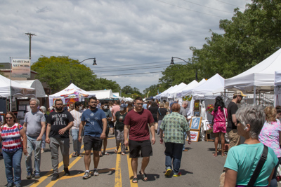 7 Ways Farmington Hills Celebrates Summer